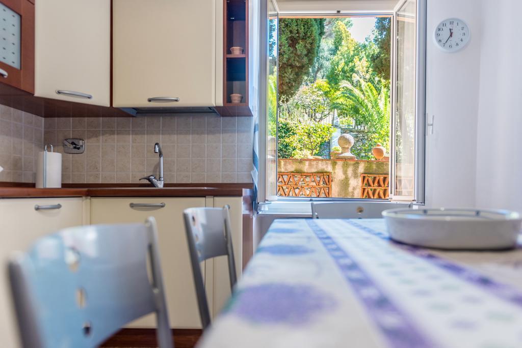 Ferienwohnung Casa Castelletto Finale Ligure Exterior foto